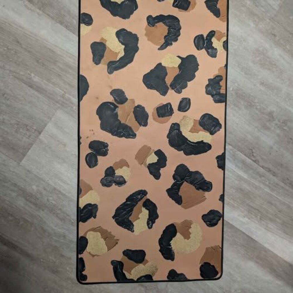 Cheetah print desk mat